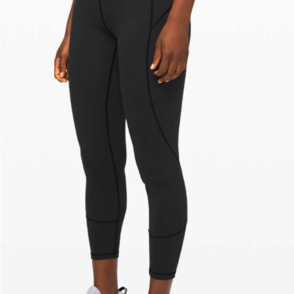 Lululemon In Movement Tight 25"